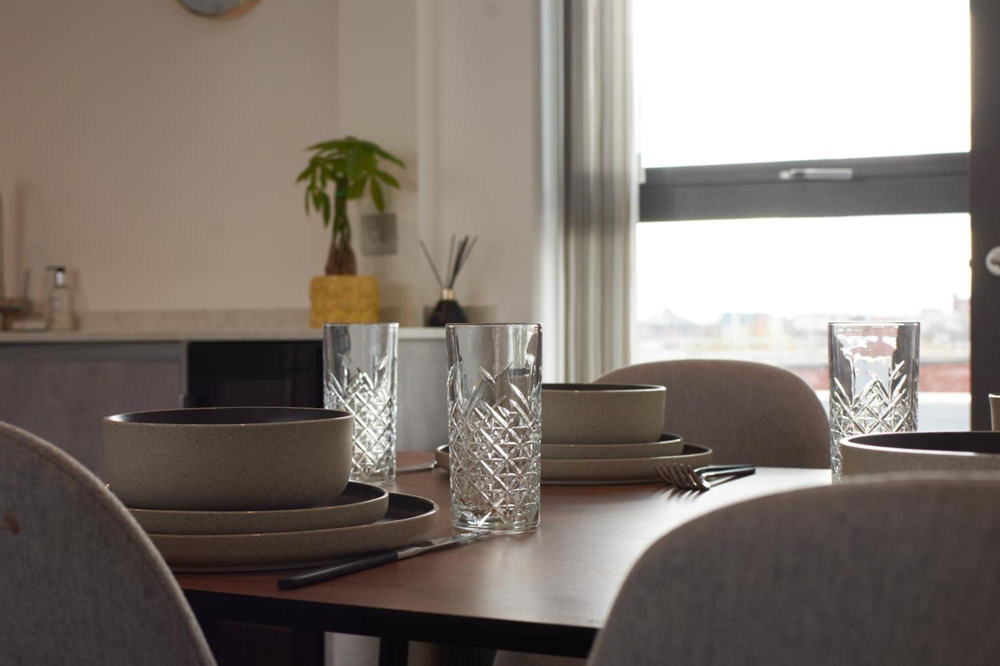 Luxury York Minster Penthouse - Free Gym & Parking Leilighet Eksteriør bilde